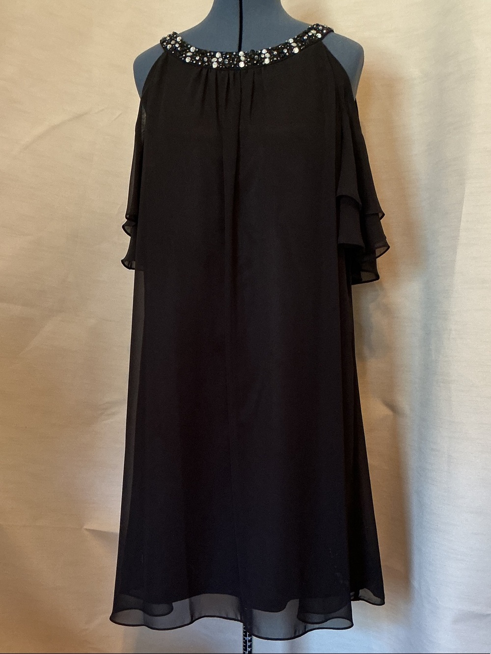 Jessica Howard Black Beaded Cold-Shoulder Midi Dress